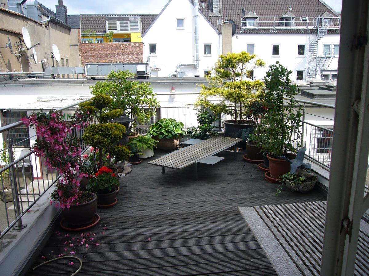 Mit Dachterrasse - Bei Curth Klingen - Teilen Sie Uns Ihre Ankunfszeit Mit Düsseldorf